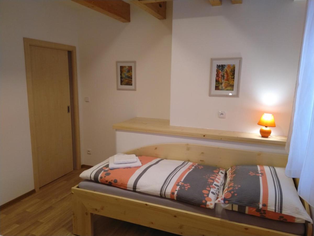 Na Vysluni Apartment