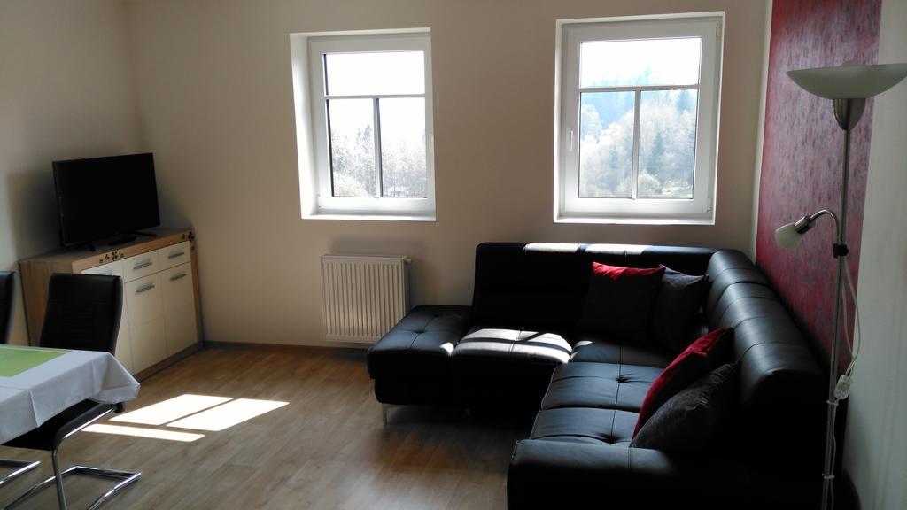 Na Vysluni Apartment *